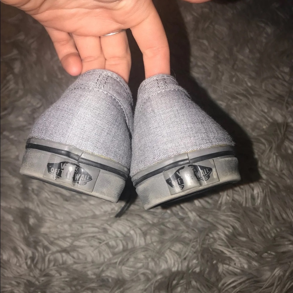 Vans - Picture 3 of 3